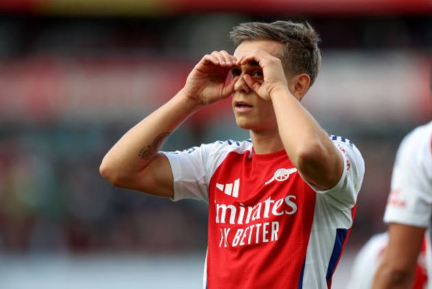 Nghiệt ngã phút bù giờ, Arsenal thót tim kiếm 3 điểm_695a98897273c.jpeg