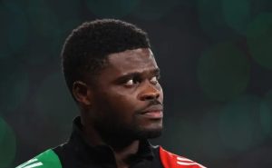 NÓNG! Arsenal đàm phán gia hạn với Partey_695a59568e93f.jpeg