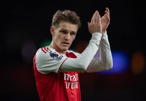 Odegaard “toát mồ hôi” sau màn thoát hiểm của Arsenal trước Brighton_695a13907c7c3.jpeg