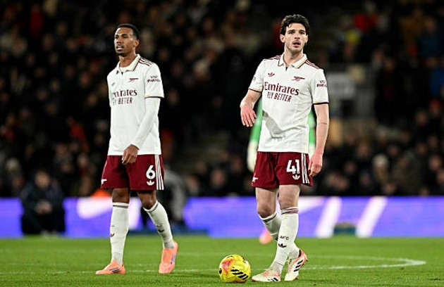 Paul Merson chê Arsenal đá hiệp một tệ chưa từng thấy_695a0f6e91eda.jpeg