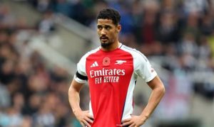 PSG cân nhắc trả 95 triệu euro cho Arsenal vì Saliba_695a8d705d426.jpeg