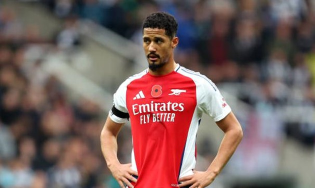 PSG cân nhắc trả 95 triệu euro cho Arsenal vì Saliba_695a8d705d426.jpeg