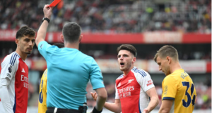 Rice khiến Ian Wright lo sốt vó_695a9e877919d.png