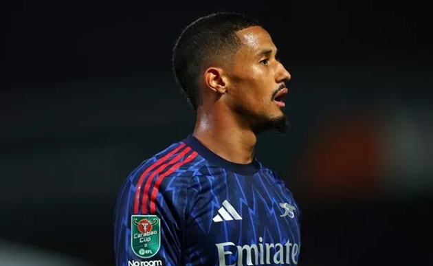 Saliba trấn an Arteta, khẳng định hạnh phúc ở Arsenal_695a2dcd19915.jpeg