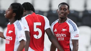 Sao U21 Arsenal tỏa sáng, hạ gục Man United 4-2_695aa61870ad6.jpeg