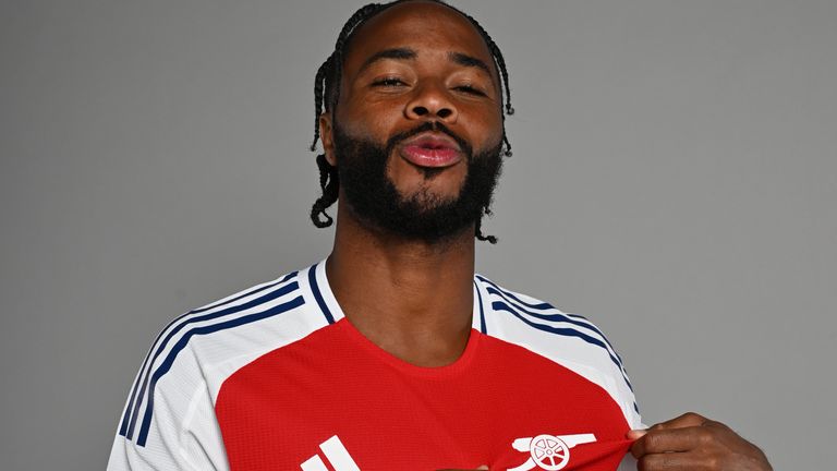 Tân binh có thể đẩy cả Martinelli lẫn Trossard lên ghế dự bị_695a9ff40cc2c.jpeg