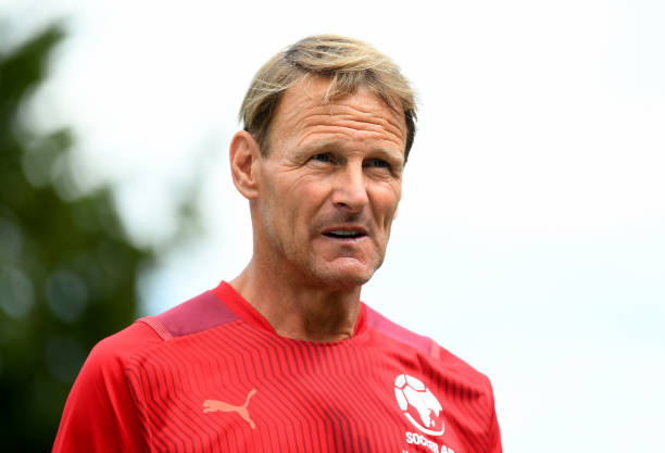Teddy Sheringham choáng bởi động thái chuyển nhượng của Arsenal_695a7059bdefd.jpeg