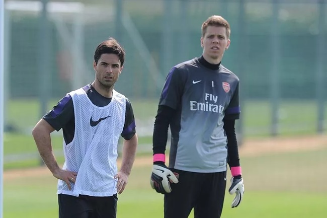 Thay Ramsdale, Arteta hội ngộ đồng đội cũ_695aa3ebd9eda.jpeg