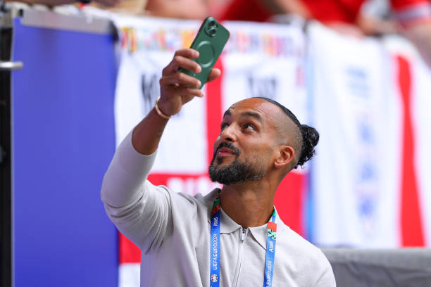 Theo Walcott: “Arsenal chơi như một đội bóng của Mourinho”_695a9ab85a674.jpeg