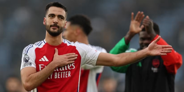 Thử nghiệm Merino bất thành, Arsenal tìm thấy số 9 mới tiềm năng giá 0 đồng?_695a6a12a0567.jpeg