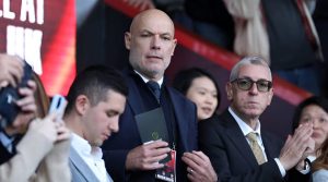 Thực hư chuyện Howard Webb can thiệp khiến Saliba bị đuổi khỏi sân_695a92b44d011.jpeg