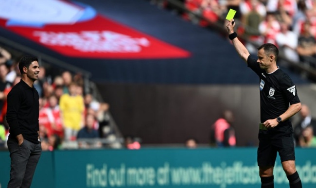 Trọng tài Stuart Attwell bắt chính trận Arsenal vs Palace ở tứ kết Carabao Cup_695a1530efb5a.jpeg