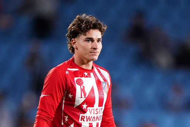 Arsenal đại chiến Chelsea giành Julian Alvarez_69831a9e2c63d.jpeg