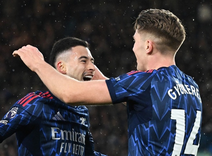 Arsenal hủy diệt Leeds 4-0, xây chắc ngôi đầu_6983180f9609e.jpeg