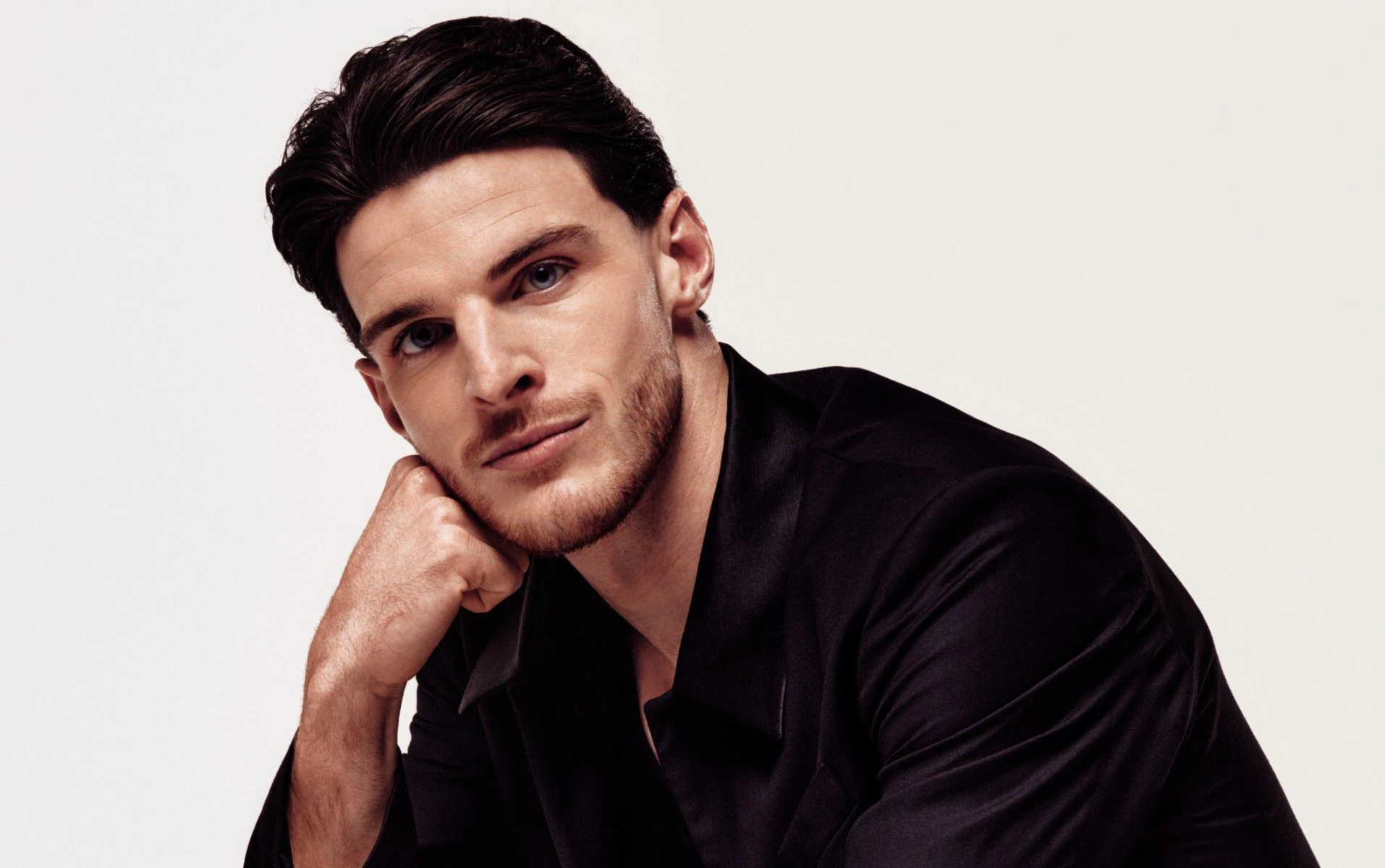 Bản lĩnh quý ông Arsenal: Khi Declan Rice định nghĩa hình mẫu cầu thủ Gen Z_6983238a41da3.webp