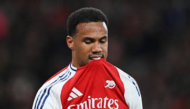Derby Bắc London: 3 phương án thay Gabriel cho Arsenal_69832821c114e.jpeg