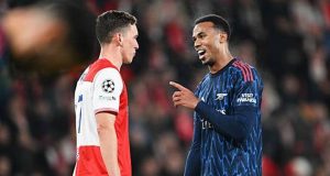 Đội trưởng Slavia Prague chỉ trích chiến thuật Arsenal sau thất bại_69832a0c6401d.jpeg