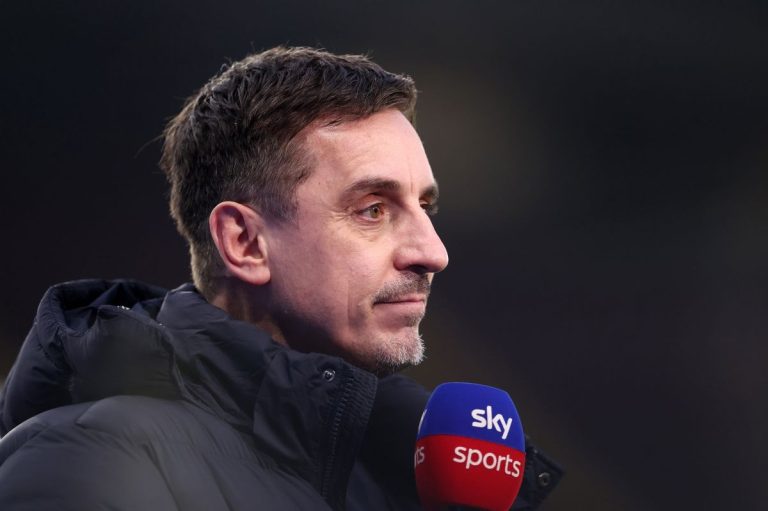Gary Neville: Cuộc đua Ngoại hạng Anh chỉ còn Arsenal và Man City_69832167d5358.jpeg