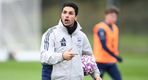 Petr Cech khen Arsenal nhưng khẳng định khó phá kỷ lục phòng ngự của Chelsea_69832ad346a08.jpeg