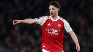 Rào cản để Declan Rice sánh ngang Gerrard và Lampard_6983186cc8430.jpeg