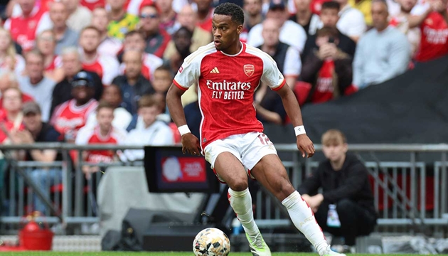 Scholes đánh giá Timber xuất sắc hơn Declan Rice_69831a176dd8b.jpeg